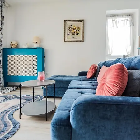 Lovely Chic Studio, On A Beautiful Promenade Brasov